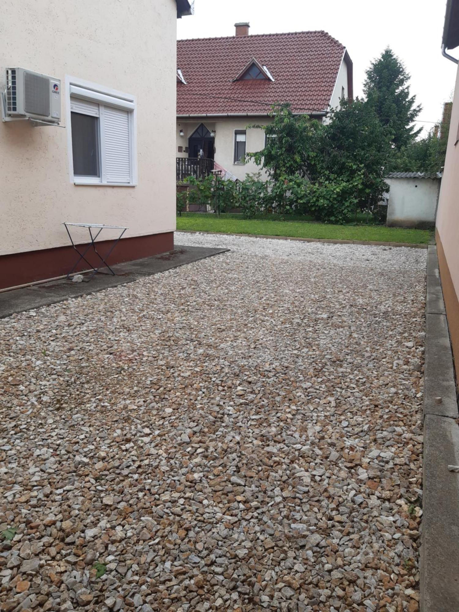 Sasfeszek Apartman Hajdúszoboszló Kültér fotó